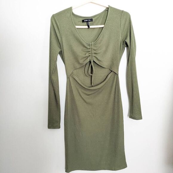 BCBG Paris Women's Knit Rib Dress Loden Green - Picture 3 of 9